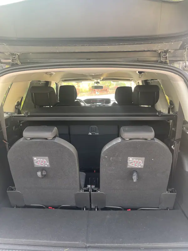 Citroën C4 Grand Picasso 2018 - 8000 EUR, 224000 km - AUTO.MOTO.pt - 224000km - foto 13 de 15