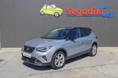 SEAT Arona 2023 - 17900 EUR, 28374 km - 28374km - foto 1 de 25