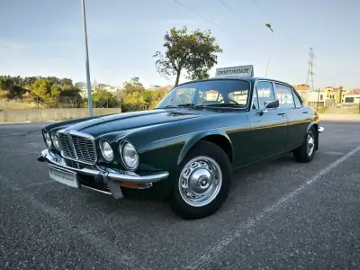 Jaguar XJ6 1976 - 24950 EUR, 47777 km - AUTO.MOTO.pt - 47777km - foto 11 de 60