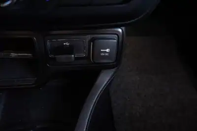 Jeep Renegade 2020 - 27500 EUR, 24000 km - AUTO.MOTO.pt - 24000km - foto 31 de 42