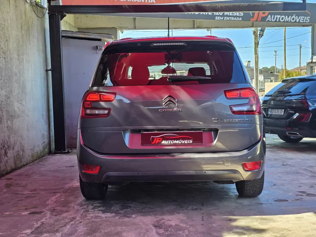 Citroën Grand C4 Spacetourer 2019 - 12750 EUR, 109500 km - AUTO.MOTO.pt - 109500km - foto 16 de 16