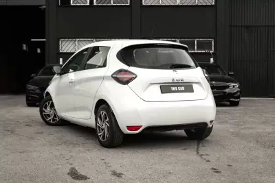Renault Zoe 2020 - 15500 EUR, 101426 km - AUTO.MOTO.pt - 101426km - foto 4 de 24