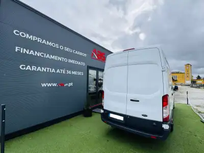 Ford TRANSIT 2.0 D 170 CV L4H4 2019 - 21999 EUR, 169000 km - AUTO.MOTO.pt - 169000km - foto 6 de 24