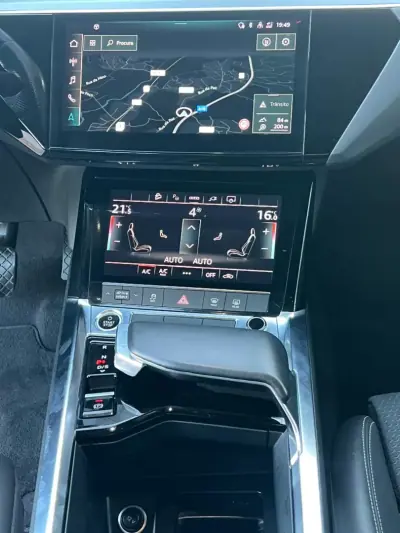 Audi e-tron 2022 - 34750 EUR, 131000 km - AUTO.MOTO.pt - 131000km - foto 31 de 50