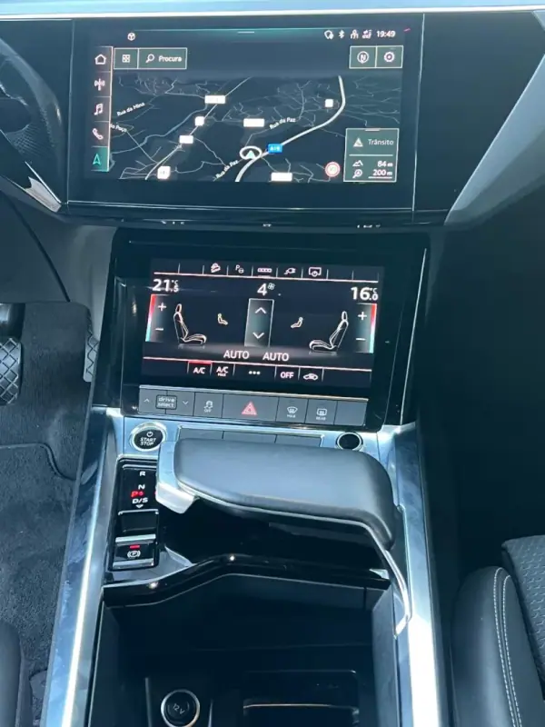 Audi e-tron 2022 - 34750 EUR, 131000 km - AUTO.MOTO.pt - 131000km - foto 31 de 50