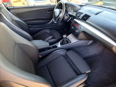 BMW 118 2012 - 10990 EUR, 209580 km - AUTO.MOTO.pt - 209580km - foto 11 de 20