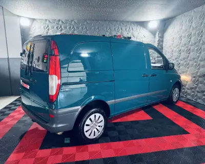 Mercedes-Benz Vito 2014 - 11990 EUR, 271438 km - 271438km - foto 7 de 25