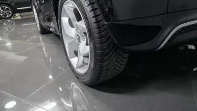 Smart Fortwo Cabrio 2013 - 9990 EUR, 98000 km - AUTO.MOTO.pt - 98000km - foto 25 de 34