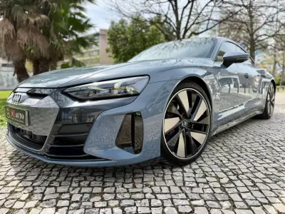 Audi e-tron GT 2022 - 57790 EUR, 82950 km - AUTO.MOTO.pt - 82950km - foto 29 de 55