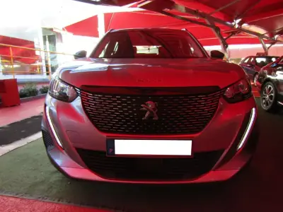 Peugeot 2008 2022 - 19249 EUR, 78120 km - 78120km - foto 12 de 21