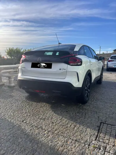 Citroën e-C4 2021 - 15998 EUR, 65000 km - AUTO.MOTO.pt - 65000km - foto 4 de 19