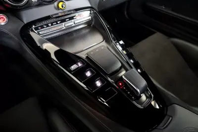 Mercedes-Benz AMG GT 2021 - 280000 EUR, 15250 km - AUTO.MOTO.pt - 15250km - foto 13 de 22