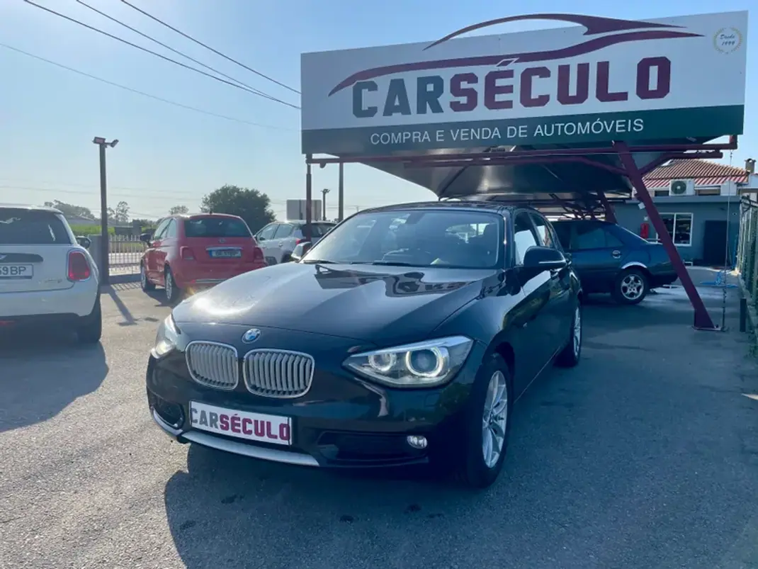 BMW 116 2015 - 14500 EUR, 157861 km - AUTO.MOTO.pt - 157861km - foto 1 de 29