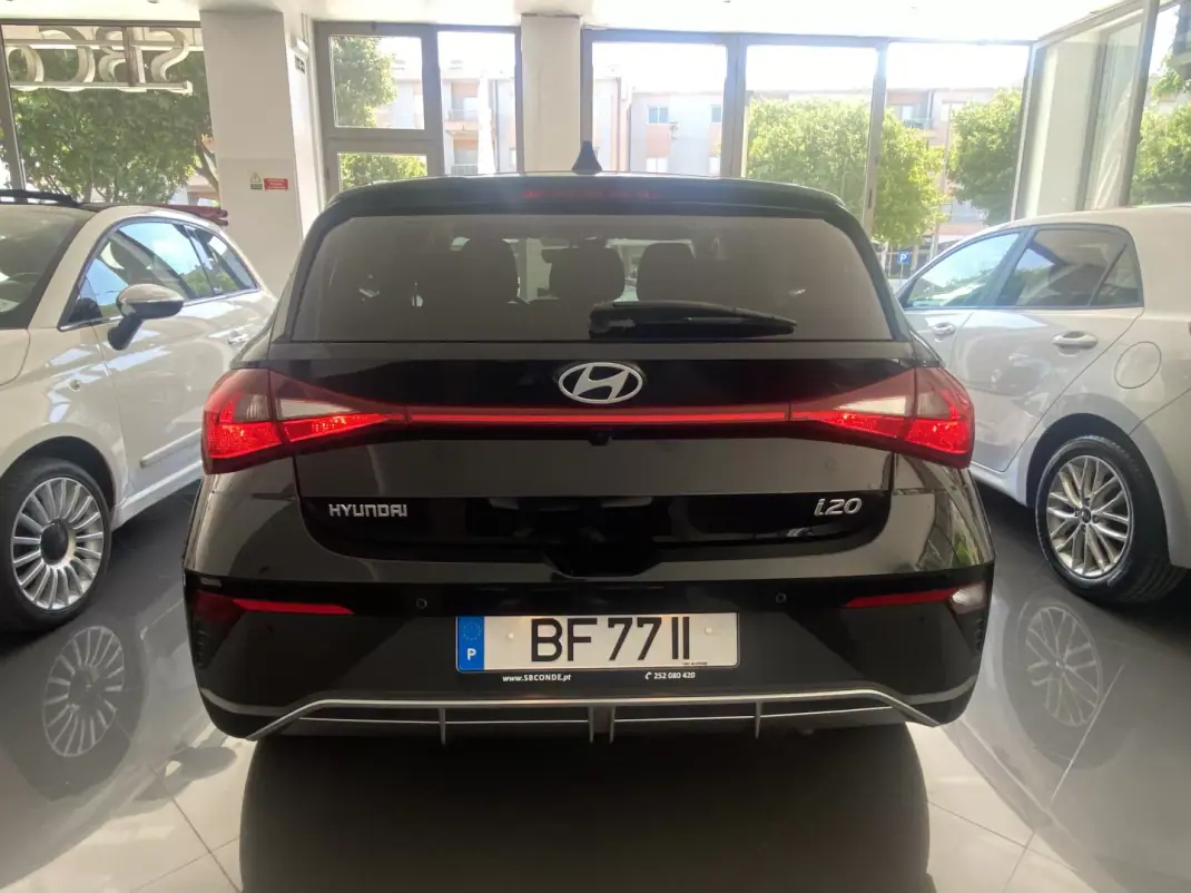 Hyundai i20 2023 - 16750 EUR, 33133 km - 33133km - foto 6 de 37