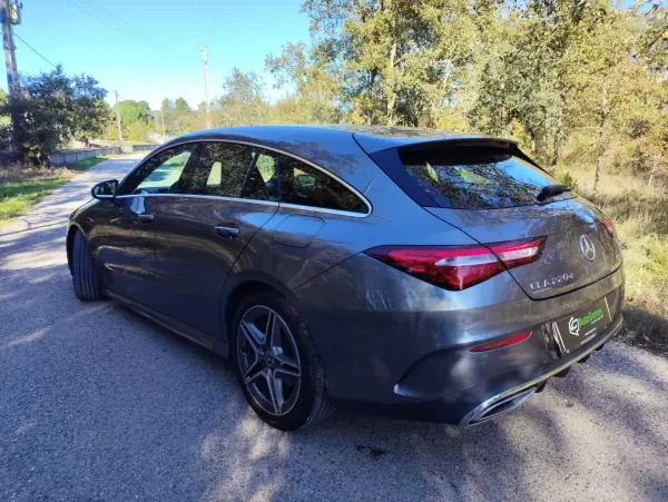Mercedes-Benz CLA 220 2022 - 32900 EUR, 163200 km - AUTO.MOTO.pt - 163200km - foto 10 de 21