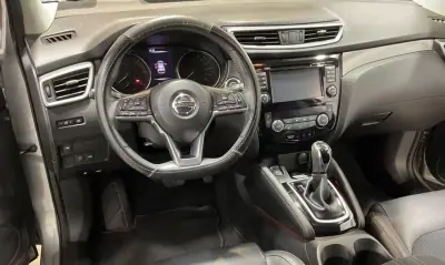 Nissan Qashqai 2018 - 20590 EUR, 90000 km - AUTO.MOTO.pt - 90000km - foto 8 de 10