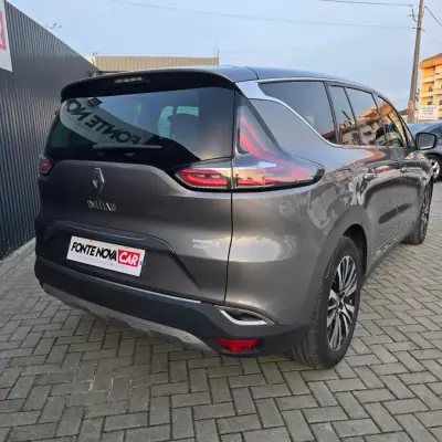 Renault Espace 2015 - 18950 EUR, 122067 km - AUTO.MOTO.pt - 122067km - foto 4 de 47
