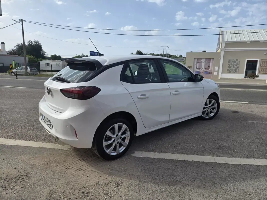 Opel Corsa 2021 - 12950 EUR, 116905 km - AUTO.MOTO.pt - 116905km - foto 2 de 10