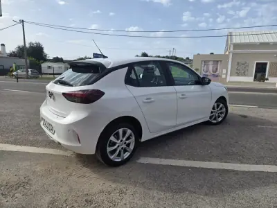 Opel Corsa 2021 - 12950 EUR, 116905 km - AUTO.MOTO.pt - 116905km - foto 2 de 10