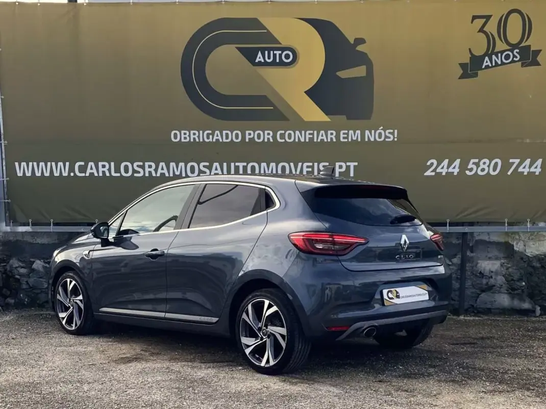 Renault Clio 2020 - 17400 EUR, 98175 km - AUTO.MOTO.pt - 98175km - foto 3 de 10