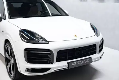 Porsche Cayenne Coupé 2022 - 84950 EUR, 71000 km - AUTO.MOTO.pt - 71000km - foto 6 de 60