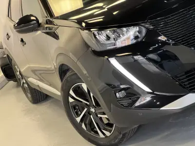 Peugeot e-2008 2020 - 18990 EUR, 50000 km - AUTO.MOTO.pt - 50000km - foto 22 de 51