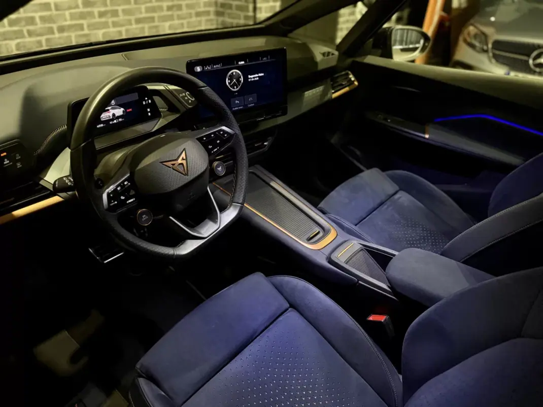 Cupra Born 2022 - 25500 EUR, 41000 km - 41000km - foto 12 de 17