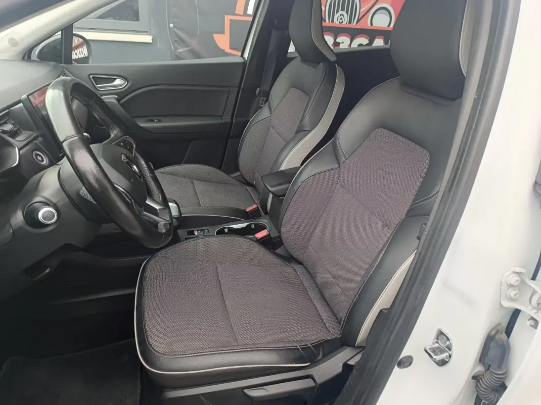 Renault Captur 2020 - 14900 EUR, 196207 km - AUTO.MOTO.pt - 196207km - foto 23 de 34