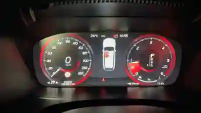 Volvo V90 2016 — foto 3 de 15