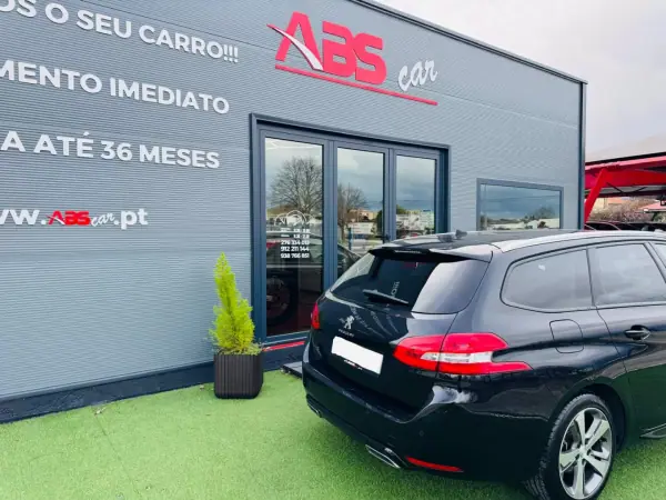 Peugeot 308 SW 2020 - 16999 EUR, 150000 km - AUTO.MOTO.pt - 150000km - foto 7 de 23