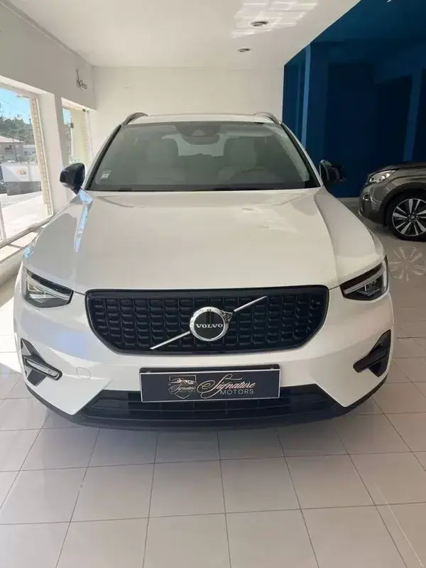 Volvo XC 40 2023 - 36900 EUR, 26000 km - AUTO.MOTO.pt - 26000km - foto 2 de 22