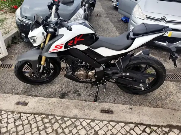 2025 - 2880 EUR, 3300 km - AUTO.MOTO.pt - 3300km - foto 4 de 16