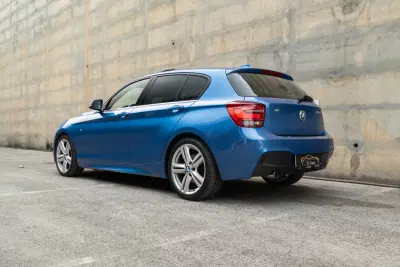 BMW 120 2013 - 16990 EUR, 170000 km - AUTO.MOTO.pt - 170000km - foto 10 de 37