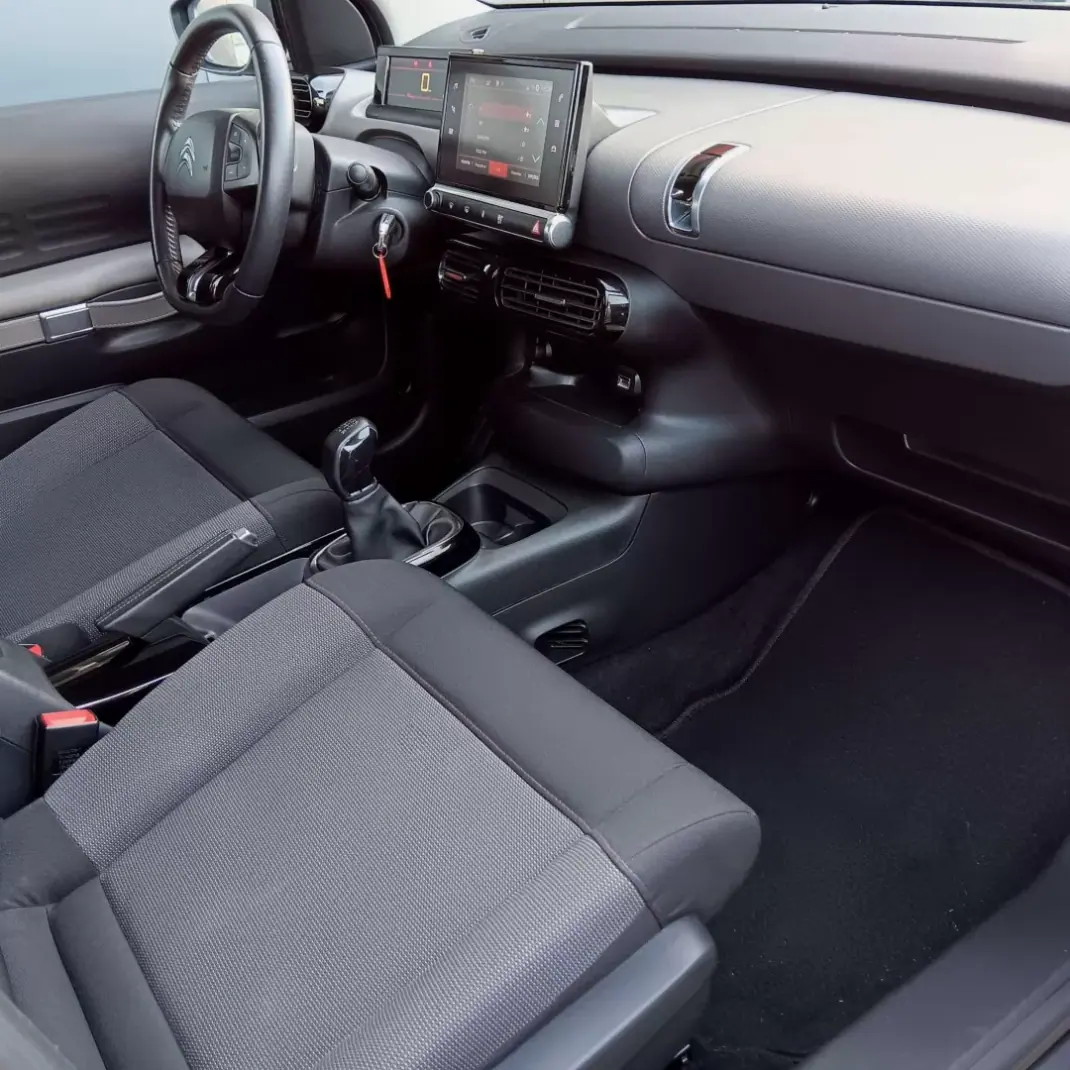 Citroën C4 Cactus 2018 - 11900 EUR, 132271 km - AUTO.MOTO.pt - 132271km - foto 12 de 18