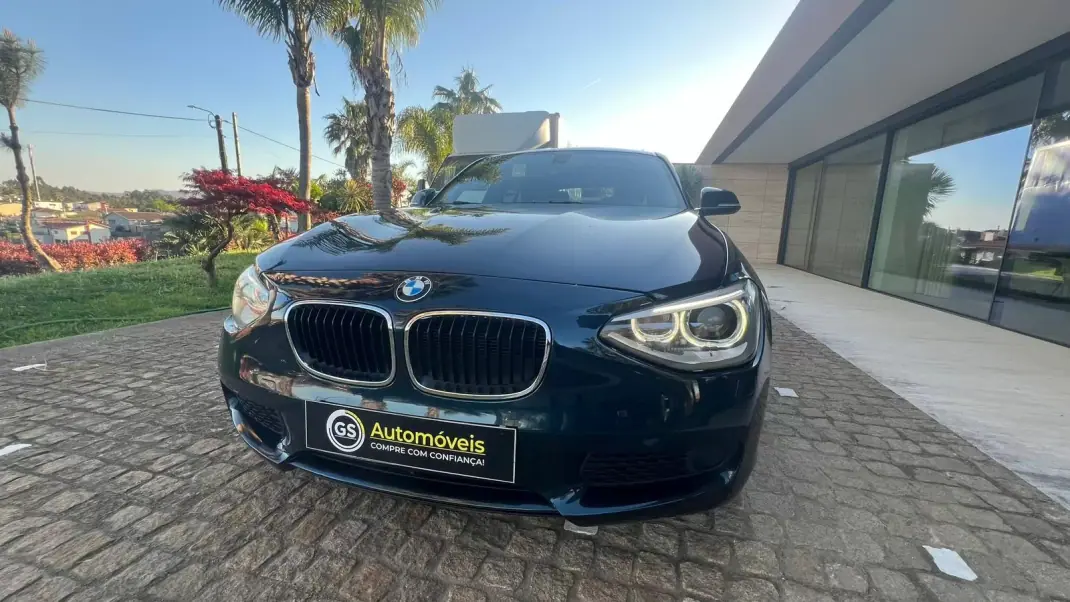 BMW 116 2013 - 8990 EUR, 290000 km - AUTO.MOTO.pt - 290000km - foto 6 de 13