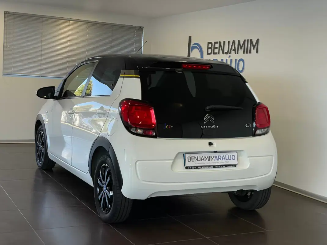 Citroën C1 2021 - 11750 EUR, 89457 km - AUTO.MOTO.pt - 89457km - foto 4 de 19