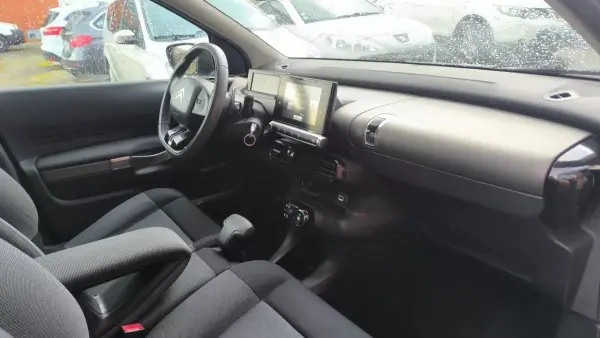 Citroën C4 Cactus 2014 - 9600 EUR, 180000 km - AUTO.MOTO.pt - 180000km - foto 9 de 19