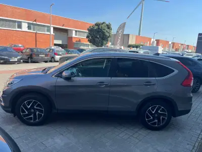 Honda CR-V 2018 - 19500 EUR, 112000 km - AUTO.MOTO.pt - 112000km - foto 4 de 20