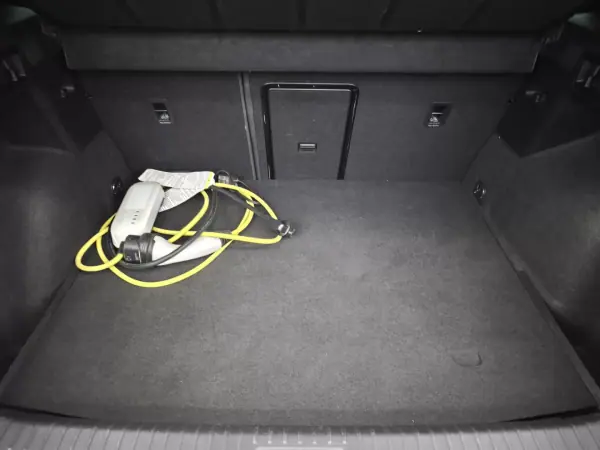Cupra Formentor 2021 - 29950 EUR, 113105 km - AUTO.MOTO.pt - 113105km - foto 18 de 50