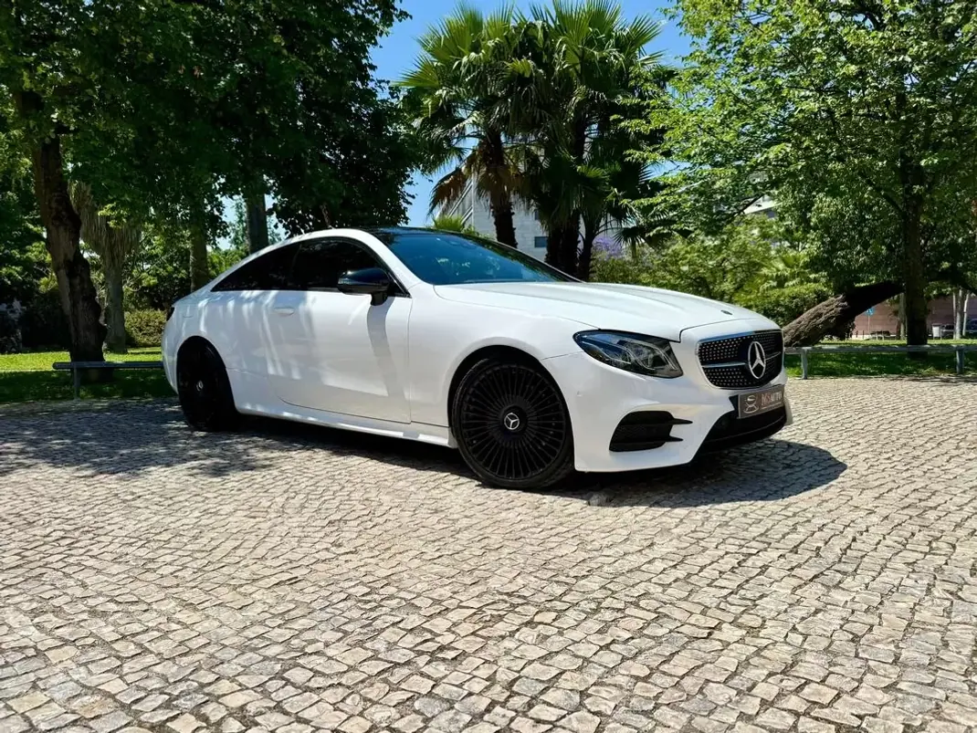 Mercedes-Benz E 220 2017 - 29890 EUR, 193800 km - AUTO.MOTO.pt - 193800km - foto 16 de 41