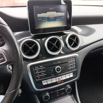 Mercedes-Benz CLA 180 2017 - 18500 EUR, 182678 km - AUTO.MOTO.pt - 182678km - foto 14 de 23