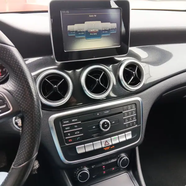Mercedes-Benz CLA 180 2017 - 18500 EUR, 182678 km - AUTO.MOTO.pt - 182678km - foto 14 de 23