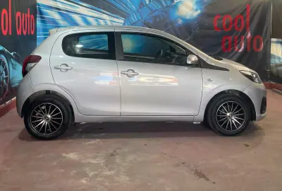 Peugeot 107 2016 - 9800 EUR, 89000 km - foto 4 de 38