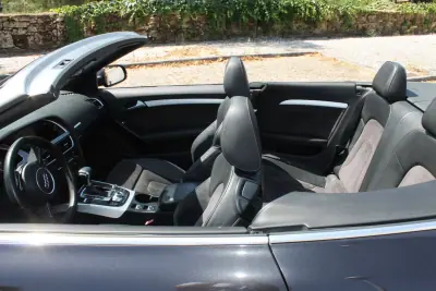 Audi A5 Cabrio 2013 - 19400 EUR, 190000 km - 190000km - foto 28 de 34
