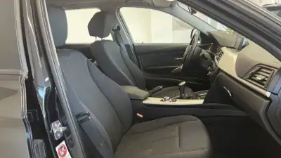 BMW 318 2013 - 13990 EUR, 216833 km - AUTO.MOTO.pt - 216833km - foto 19 de 33