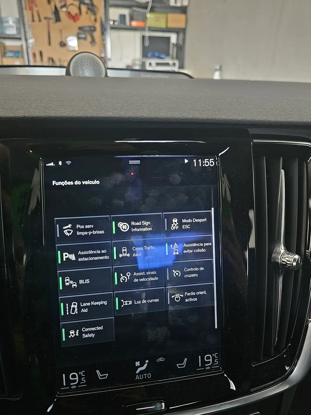 Volvo S90 2018 - 30000 EUR, 85000 km - AUTO.MOTO.pt - 85000km - foto 7 de 13