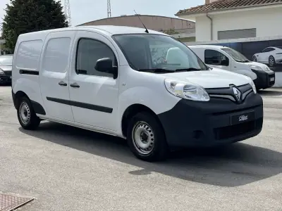 Renault Kangoo 1.5 DCi Maxi 2021 - 13250 EUR, 125000 km - AUTO.MOTO.pt - 125000km - foto 3 de 39