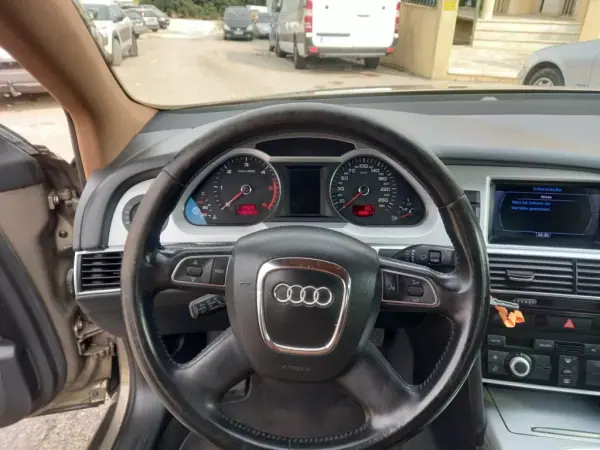 Audi A6 Avant 2010 - 11490 EUR, 266000 km - AUTO.MOTO.pt - 266000km - foto 13 de 28