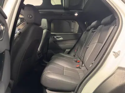 Land Rover Range Rover Velar 2024 - 69990 EUR, 33000 km - AUTO.MOTO.pt - 33000km - foto 35 de 40
