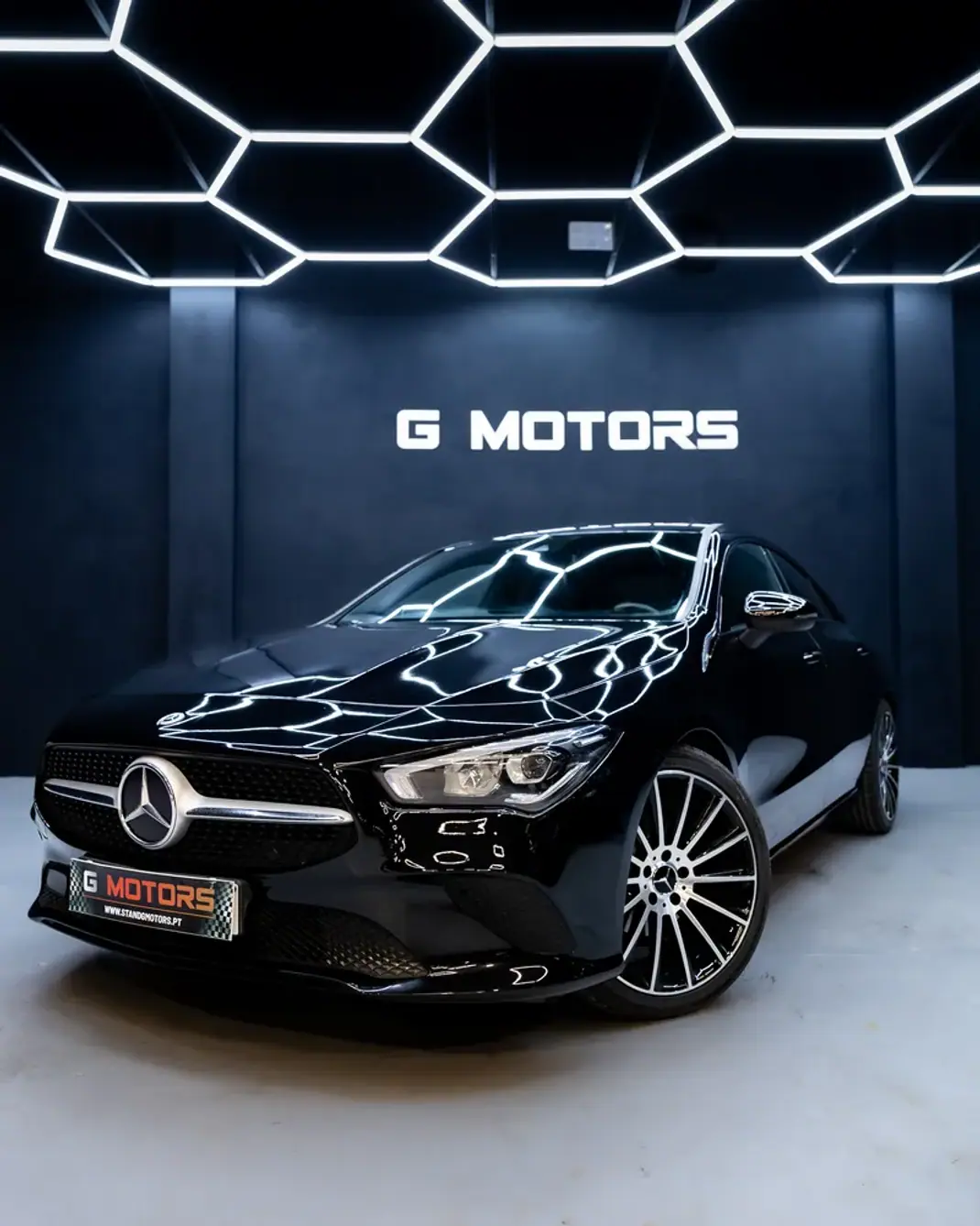 Mercedes-Benz CLA 180 2020 - 25900 EUR, 170000 km - AUTO.MOTO.pt - 170000km - foto 1 de 20